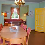 7 Bedroom Lovely In בית נופש