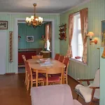 7 Bedroom Lovely In בית נופש *