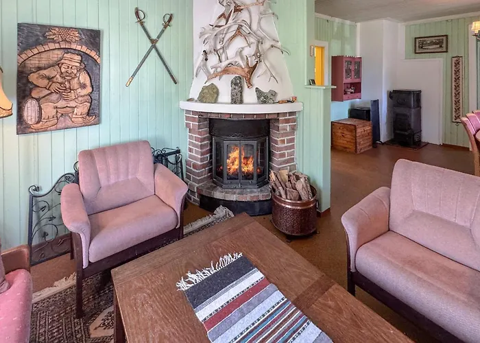 7 Bedroom Lovely In Tufsingdalen